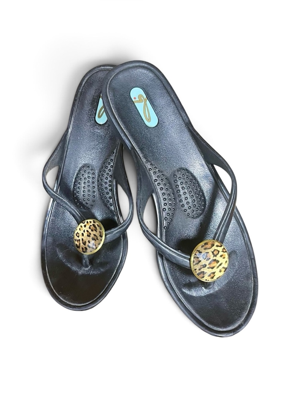 OKA b. Black Thong Sandals Leopard Medallion Women’s Size M